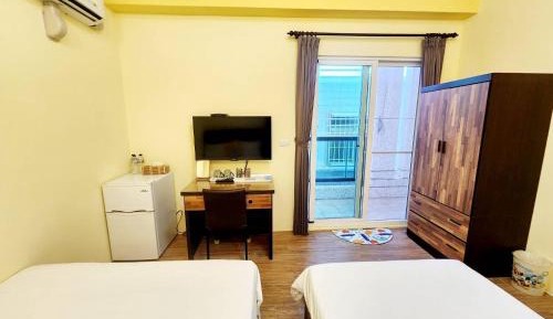 Triple Room with Private Bathroom