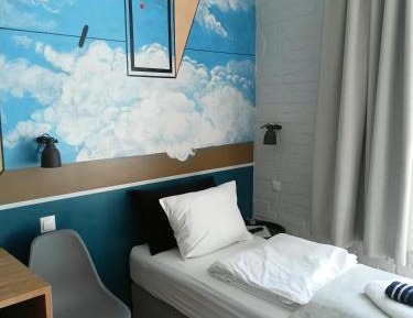 Small Single Room