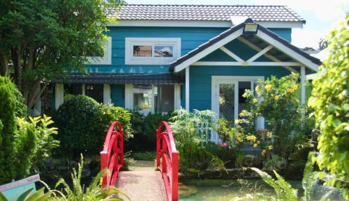 Family Bungalow