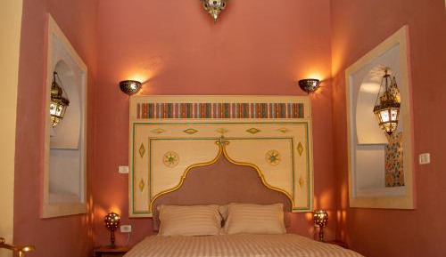 Quadruple Room with Private Bathroom