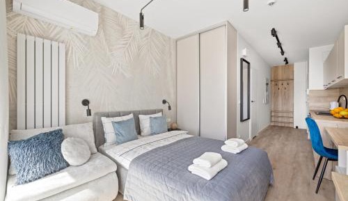 Studio with Balcony