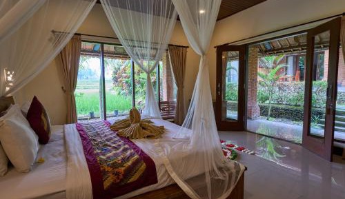 Deluxe Double Room with Bath