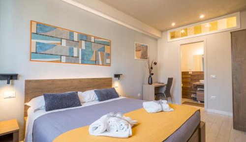 Triple Room with Private Bathroom