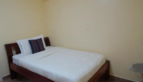 Single Room with Private Bathroom