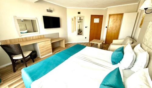 Superior Double Room with Park View