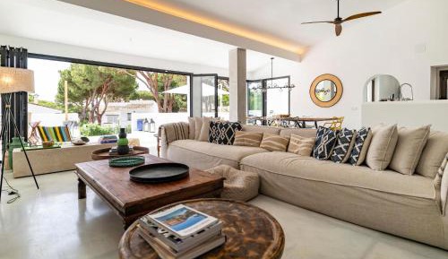 Six-Bedroom Holiday Home