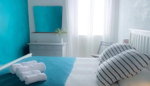 Superior One-Bedroom Apartment with Balcony