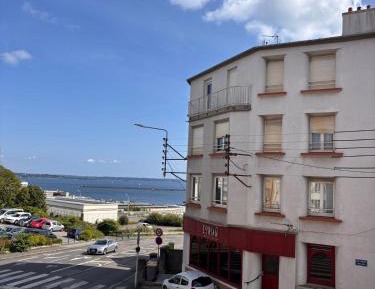 Two-Bedroom Apartment with City View