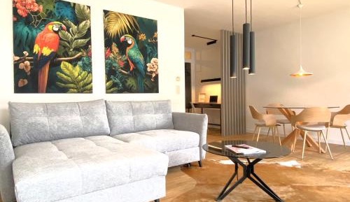 One-Bedroom Apartment with Balcony