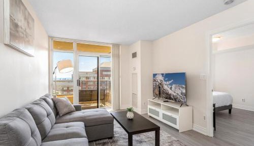 Two-Bedroom Apartment with City View