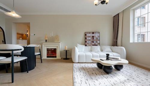 Three-Bedroom Premium Apartment with Balcony