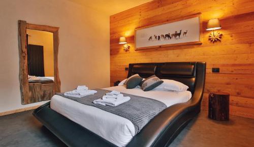King Suite with Spa Bath