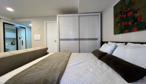 Suite with City View