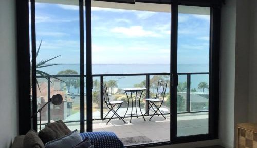 Two-Bedroom Apartment with Sea View