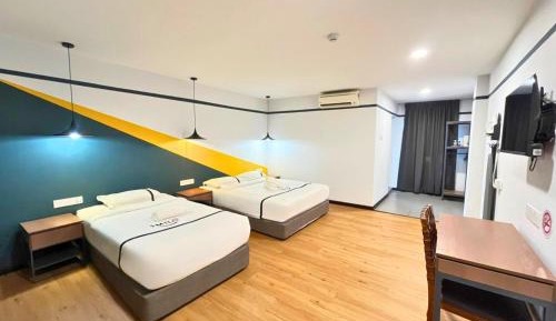 Triple Room