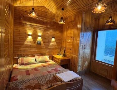 Double Room with Mountain View