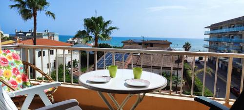 Two-Bedroom Apartment with Terrace and Sea View
