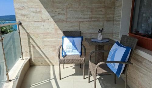 Studio with Balcony with Partial Sea View