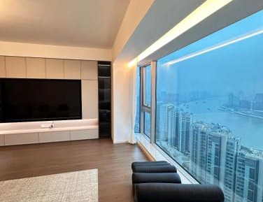 Three-Bedroom Apartment with Harbor View