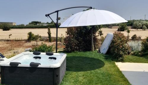 Villa with Garden View