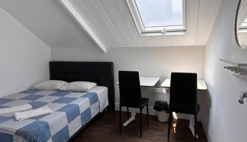 Double Room with Shared Bathroom