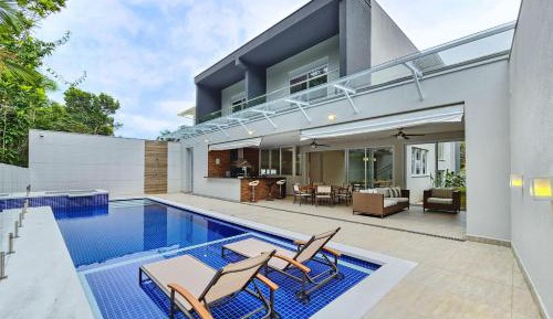 Villa with Private Pool