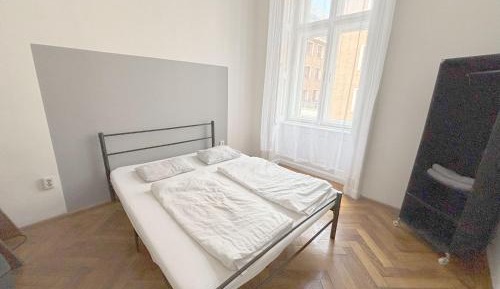 Large Apartment