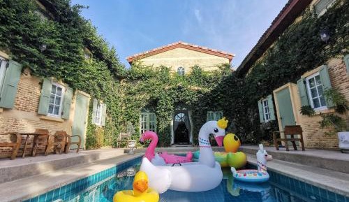 Villa