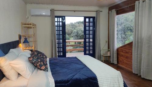 Deluxe Suite with Spa Bath
