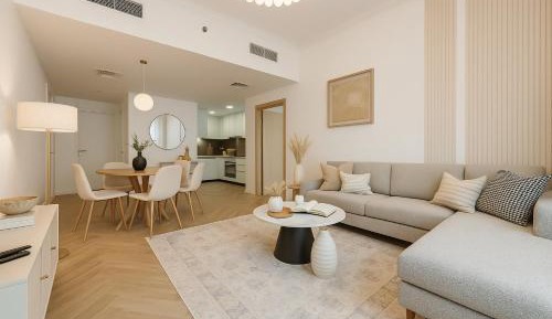 Deluxe One-Bedroom Apartment with City View