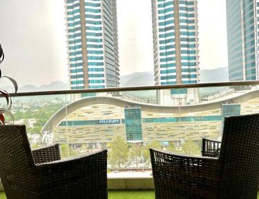 Two-Bedroom Deluxe Apartment with Balcony