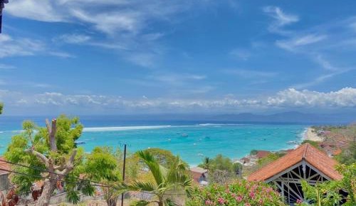 Four-Bedroom Deluxe Home - Oceanfront