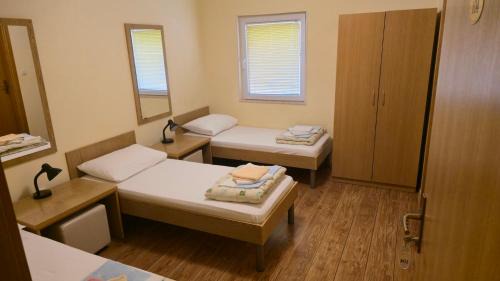 Triple Room with Private Bathroom
