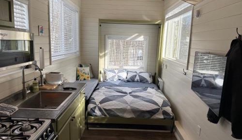 One-Bedroom House