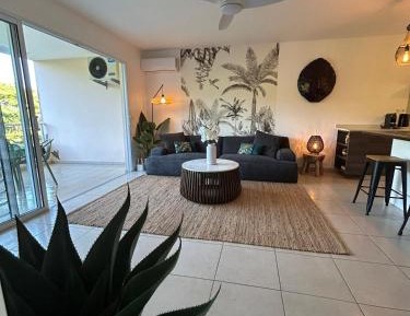 One-Bedroom Apartment with Sea View and Terrace