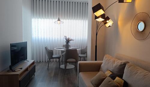 One-Bedroom Apartment with Balcony