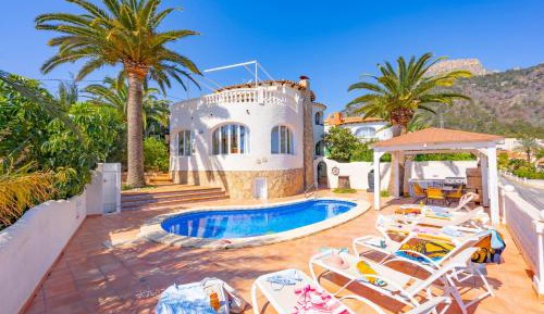 Villa with Sea View
