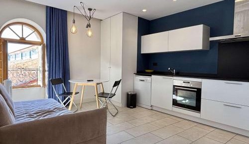Apartment (2 Adults)