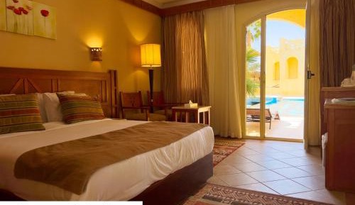 Double or Twin Room with Swimming Pool Access