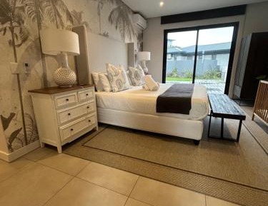 Four-Bedroom Holiday Home