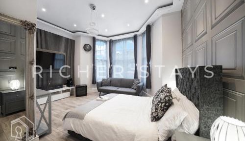 Luxury Triple Room