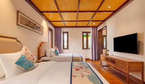 Standard Double Suite