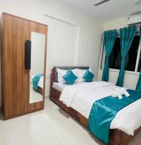 Double Room with Shared Bathroom