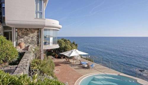 Villa with Sea View