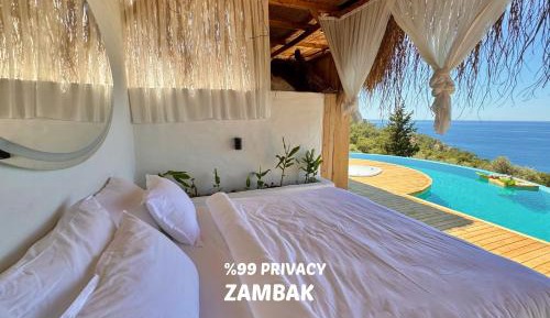 Deluxe Bungalow with Sea View