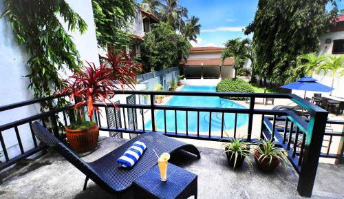 Pool Side Suite