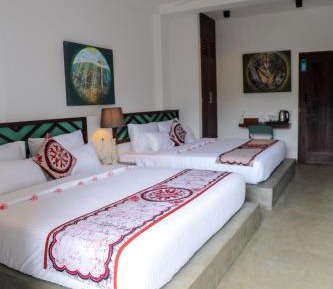 Suite with Garden View