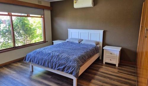Three-Bedroom Holiday Home 