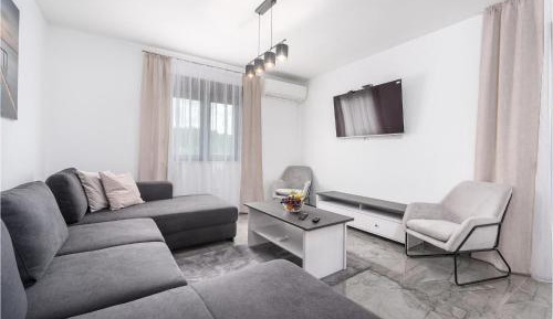 Four-Bedroom Holiday Home
