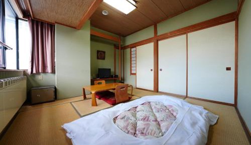 Japanese-Style Room
